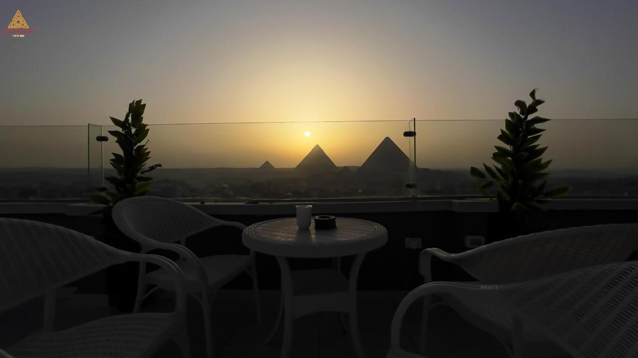 Full Pyramids View Apartment With Balcony For 8 P Kafrat al Jabal Bagian luar foto