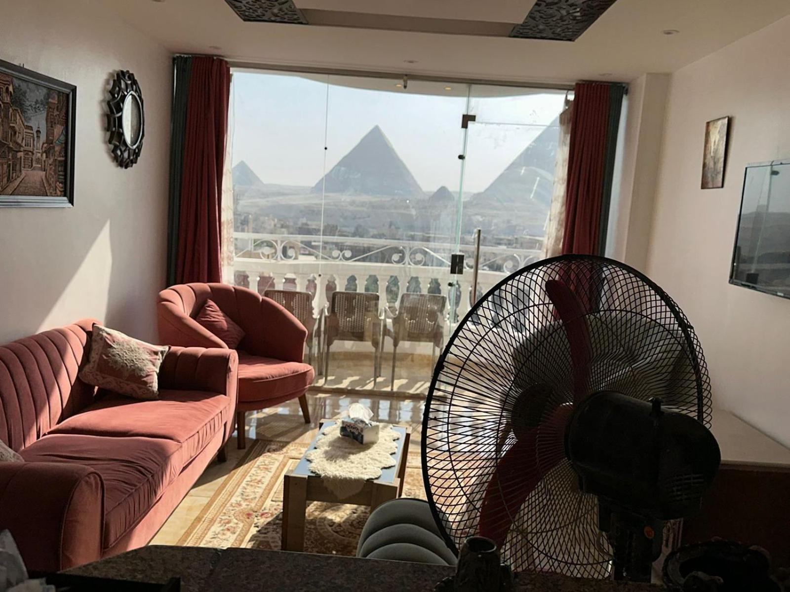 Full Pyramids View Apartment With Balcony For 8 P Kafrat al Jabal Bagian luar foto