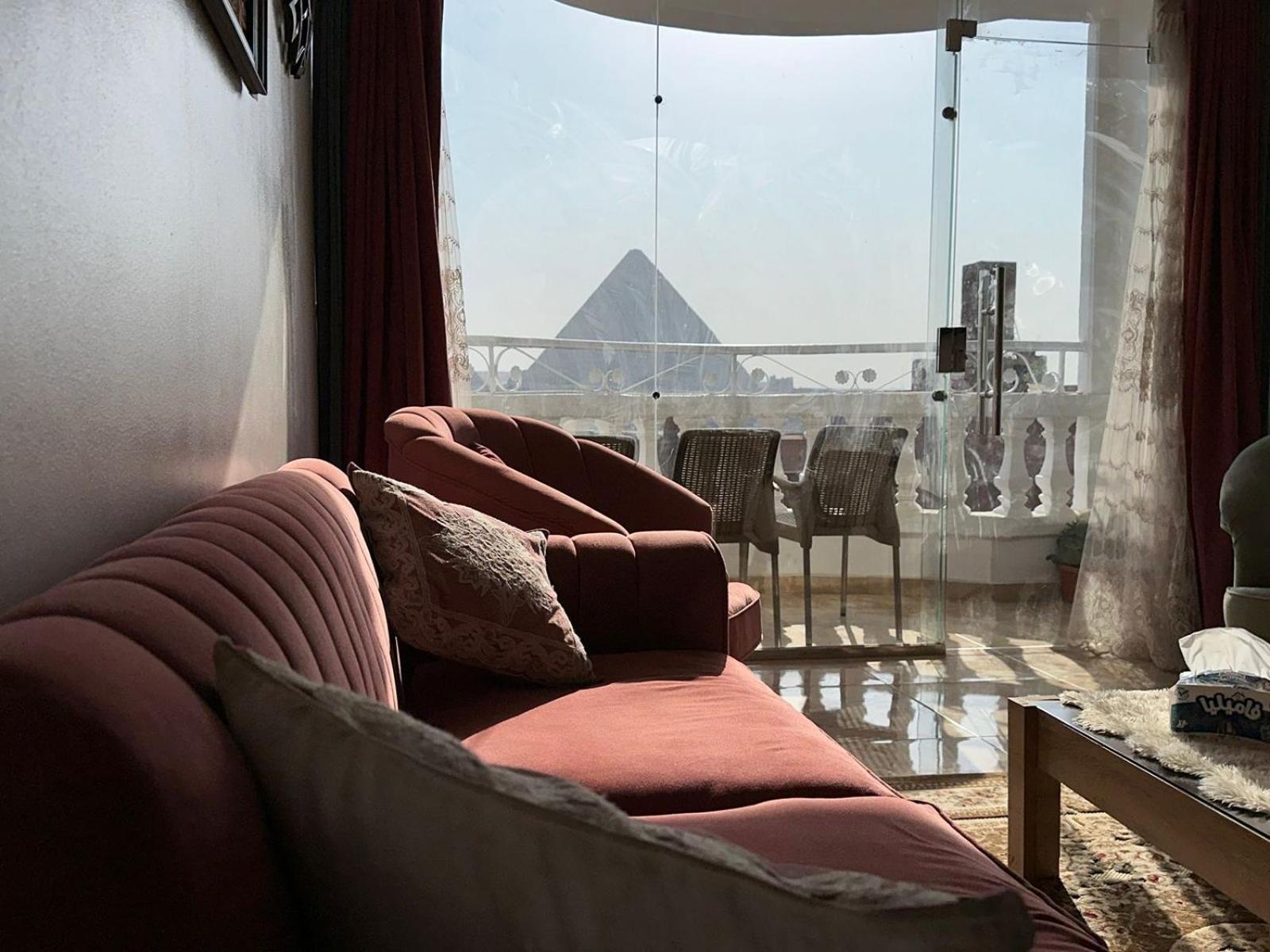 Full Pyramids View Apartment With Balcony For 8 P Kafrat al Jabal Bagian luar foto